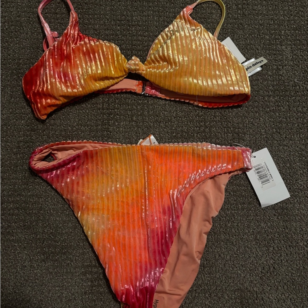 Dippin Daisys Bikini Set NWT